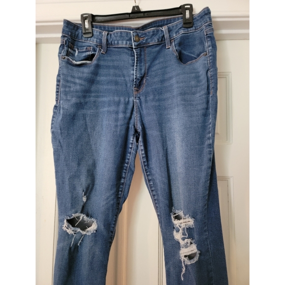Women's Old Navy Rockstar Mid Rise Jeans.  Size 14 EUC - Picture 3 of 8